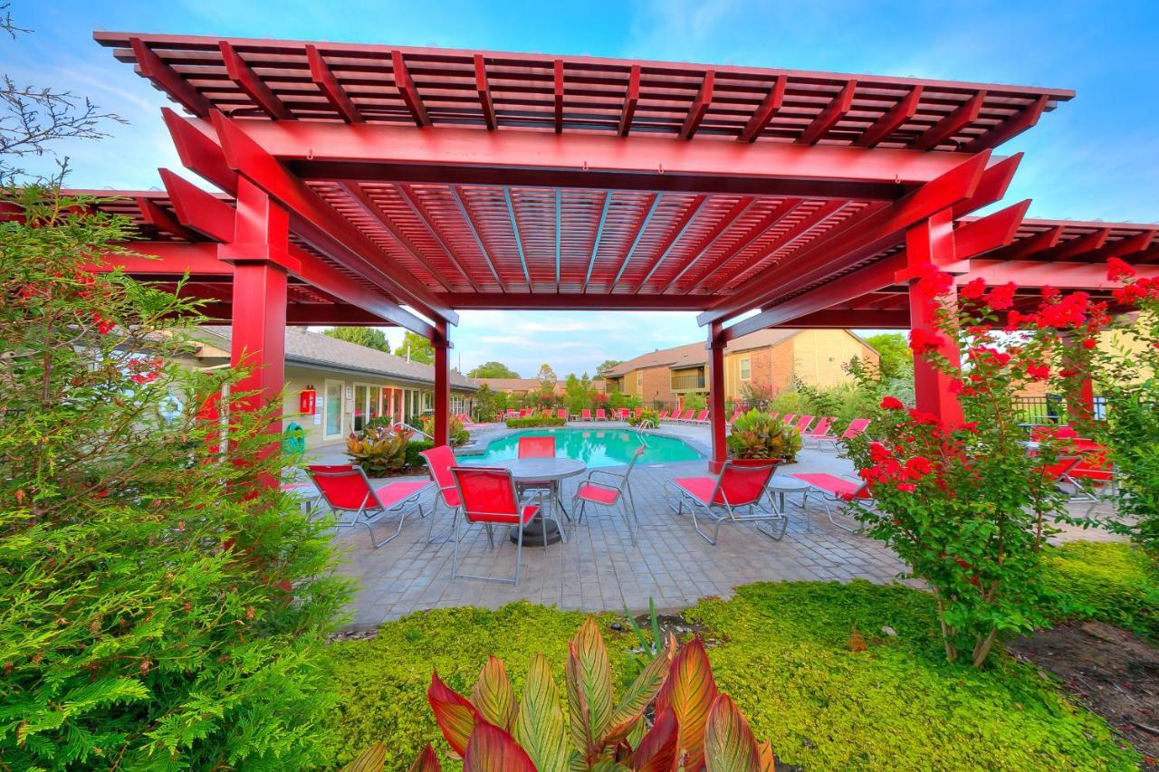 Ou Sooner, Pool & Gym, Bbq, Netflix, 100Mb Internet, Lg Washer & Dryer, Close To Ou! Norman Exterior photo
