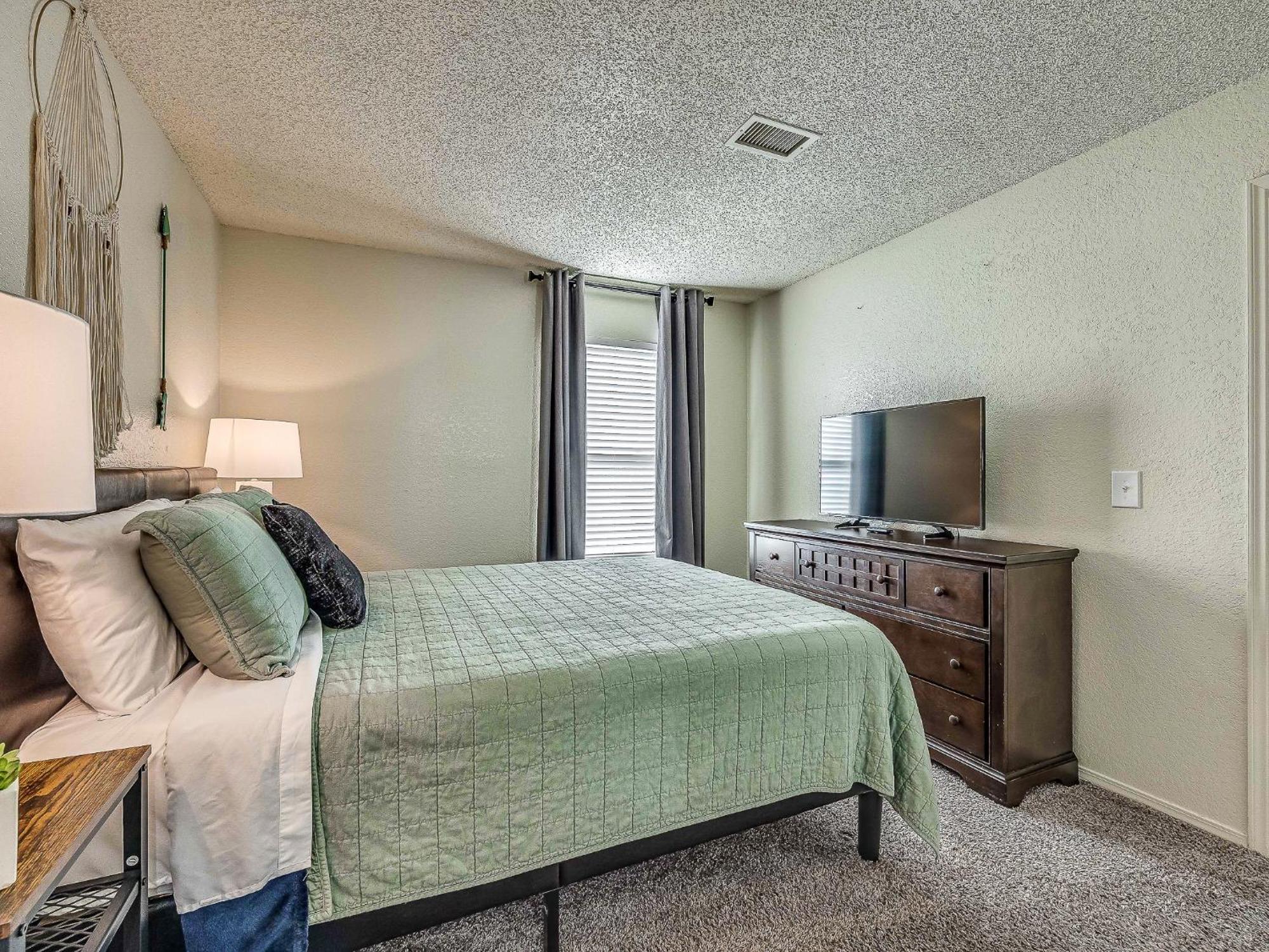 Ou Sooner, Pool & Gym, Bbq, Netflix, 100Mb Internet, Lg Washer & Dryer, Close To Ou! Norman Exterior photo